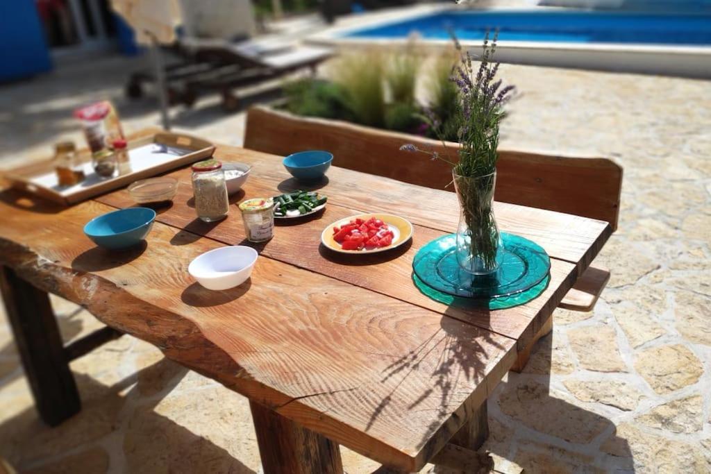 Stone House Kula Milica Villa Mala Cista ภายนอก รูปภาพ