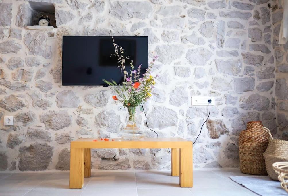 Stone House Kula Milica Villa Mala Cista ภายนอก รูปภาพ