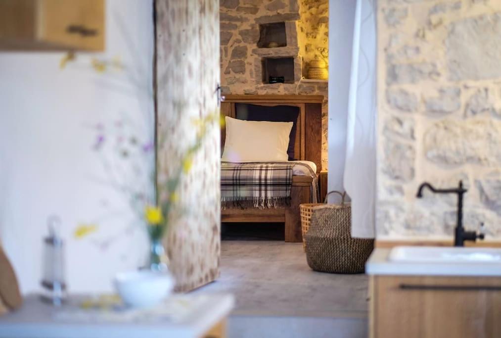 Stone House Kula Milica Villa Mala Cista ภายนอก รูปภาพ