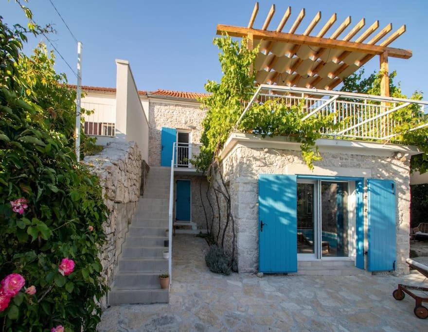 Stone House Kula Milica Villa Mala Cista ภายนอก รูปภาพ