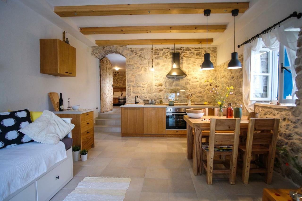 Stone House Kula Milica Villa Mala Cista ภายนอก รูปภาพ
